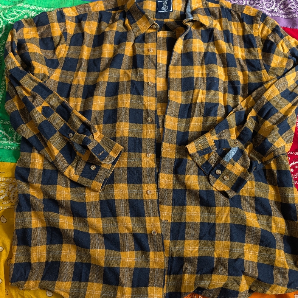 Upcycled sublime flannel - Picture 2 of 4